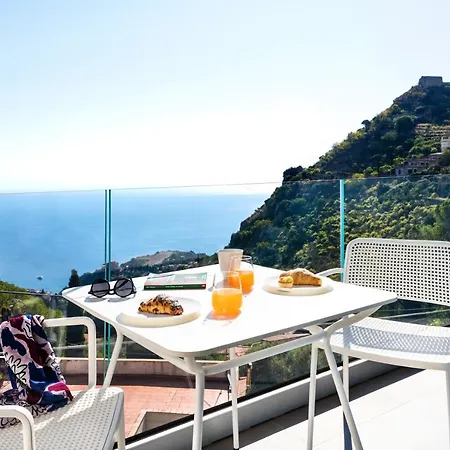 The View Luxury Apartments Taormina Exterior photo